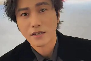 48岁黄晓明与49岁陈坤同框：气质碾压身高，叔圈审美新标杆