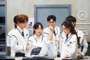 《密室大逃脱4》彭昱畅滑跪、许凯胆小名场面盘点