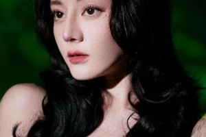 迪丽热巴《开始推理吧3》手滑比心引爆笑，网友：可爱到缺氧