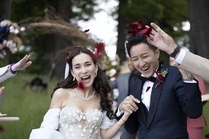 韩庚卢靖姗官宣生女，娱乐圈金童玉女喜迎小公主